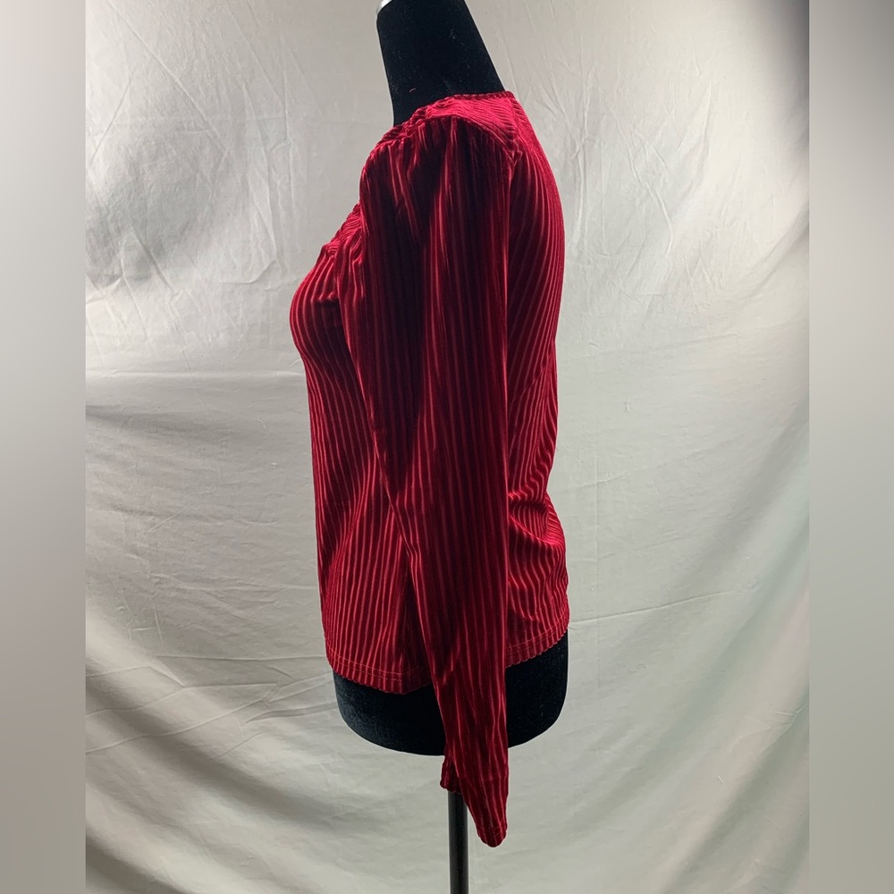 Burgundy Rib-knit Velvet Tee - Picture 8 of 9